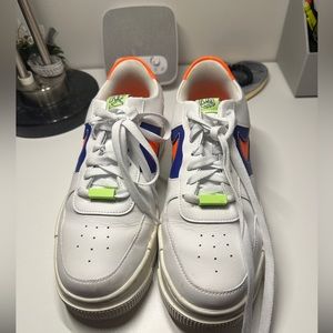 Nike Air Force 1 Pixel Summit White Concord Hyper Crimson